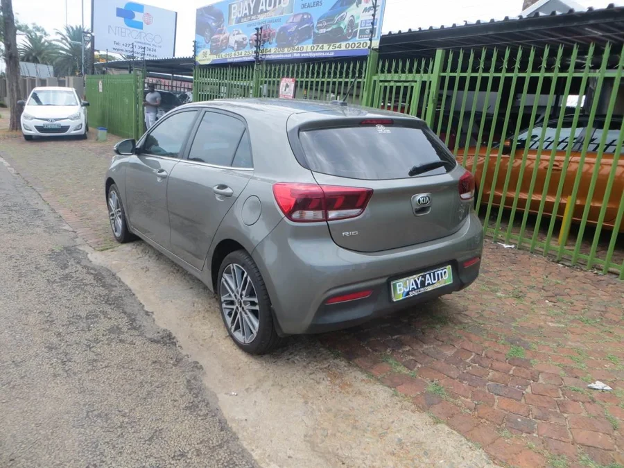 Used  2019 Kia Rio hatch 1.4 Tec - Skyview Autos