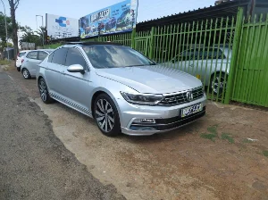Used  2017 VW Passat 2.0TSI R-Line