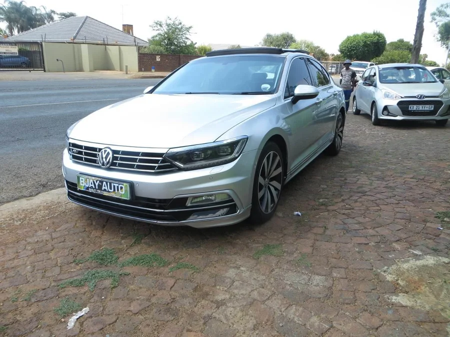 Used 2017 VW Passat 2.0TSI R-Line - Skyview Autos Used 2017 VW Passat 2.0TSI R-Line - Skyview Autos