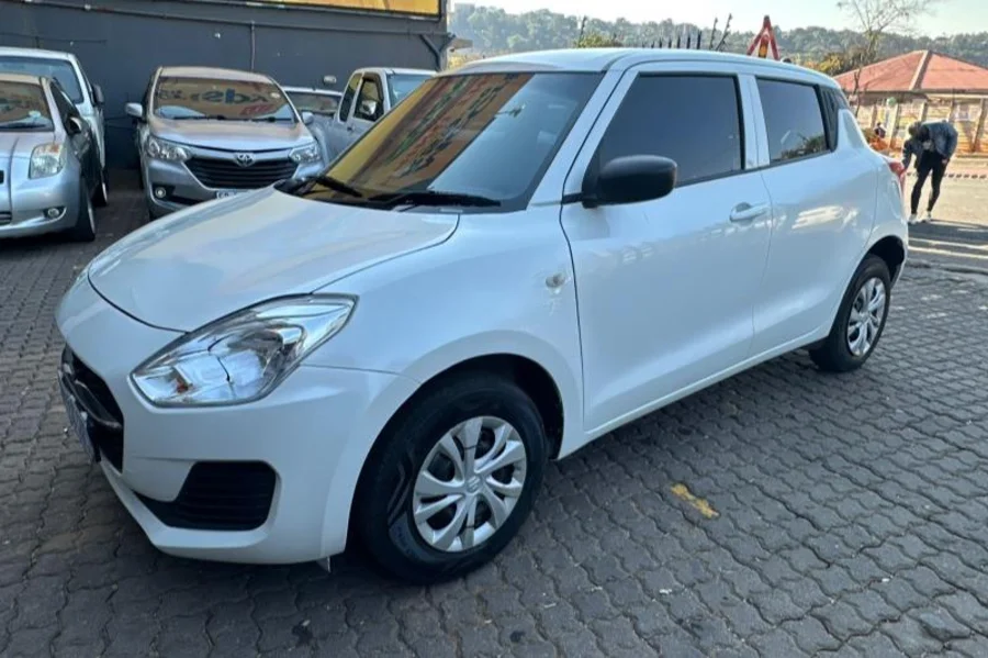Used  2022 Suzuki Swift hatch 1.2 GL - Happy DC Motors