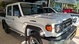New  2025 Toyota Land Cruiser 100 Land cruiser(79) 2.8 GD diesel 6AT Double cab