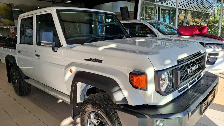 New 2025 Toyota Land Cruiser 100 Land cruiser(79) 2.8 GD diesel 6AT Double cab - Halfway Toyota Honeydew New 2025 Toyota Land Cruiser 100 Land cruiser(79) 2.8 GD diesel 6AT Double cab - Halfway Toyota Honeydew