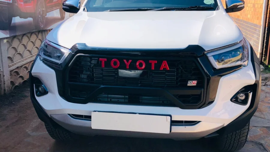 Used  2024 Toyota Hilux 2.8GD-6 double cab 4x4 Legend auto - SG Cars