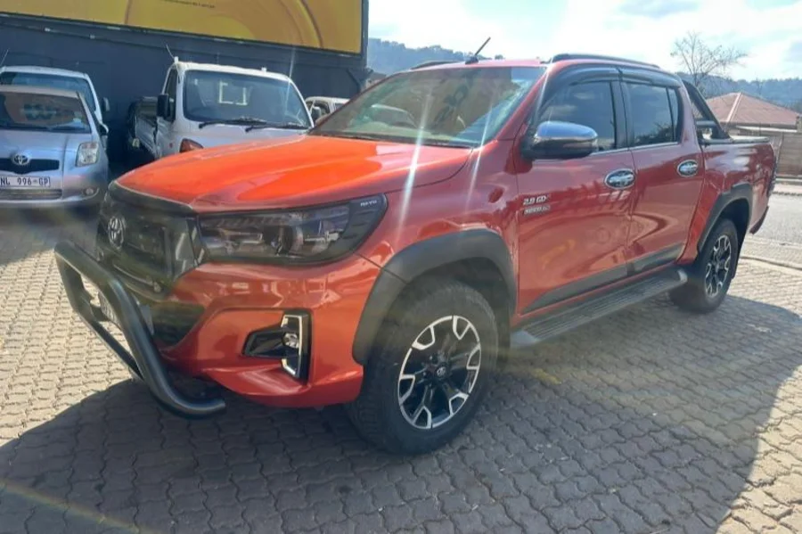 Used  2020 Toyota Hilux 2.8GD-6 double cab 4x4 Legend auto (de-spec 21) - Happy DC Motors