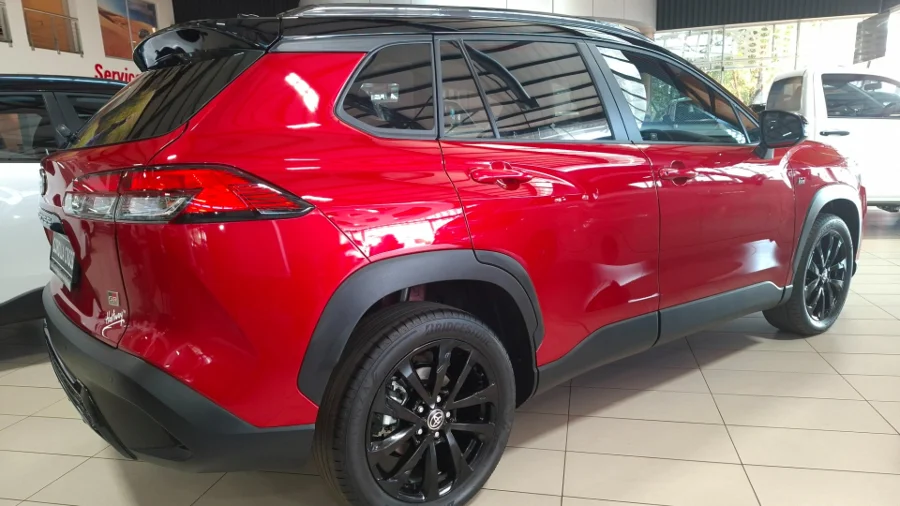 New 2025 Toyota Corolla Cross COROLLA CROSS 1.8 XR GR-S CVT - Halfway Toyota Honeydew New 2025 Toyota Corolla Cross COROLLA CROSS 1.8 XR GR-S CVT - Halfway Toyota Honeydew