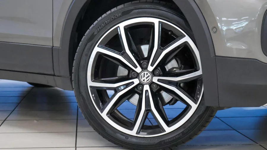Used 2020 VW T-Cross 1.0TSI 85kW Highline - McCarthy VW Menlyn Used 2020 VW T-Cross 1.0TSI 85kW Highline - McCarthy VW Menlyn