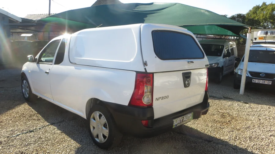 Used  2023 Nissan NP200 1.6i Stealth - Skyview Autos