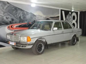 Used  1983 Mercedes Benz E-Class 230 E Auto A/C (W123)