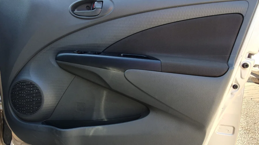 Used  2015 Toyota Etios sedan 1.5 Xi - Nolly Motors