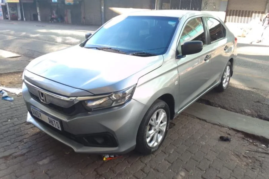 Used 2021 Honda Amaze 1.2 Comfort manual - Andy Auto Used 2021 Honda Amaze 1.2 Comfort manual - Andy Auto