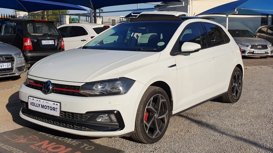 Used  2018 VW Polo hatch 1.0TSI R-Line - Nolly Motors