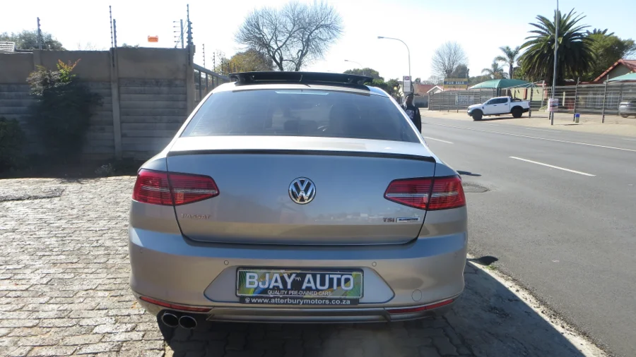 Used  2015 VW Passat 1.8TSI Highline - Skyview Autos