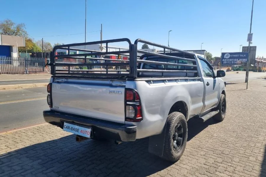 Used  2015 Toyota Hilux - Carbase Auto