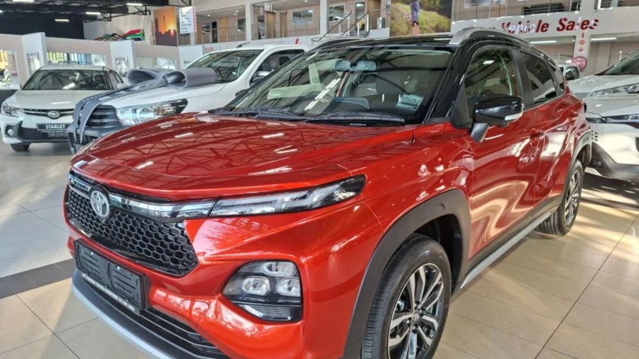 New 2025 Toyota Starlet Cross 1.5 XR auto - Halfway Toyota Honeydew New 2025 Toyota Starlet Cross 1.5 XR auto - Halfway Toyota Honeydew