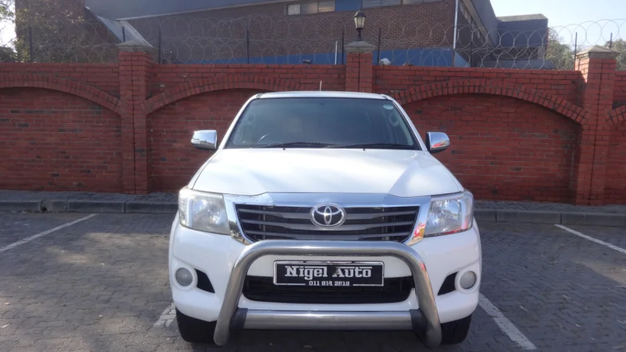 Used 2011 Toyota Hilux 4.0 V6 double cab Raider Heritage Edition - Nigel Auto Centre Used 2011 Toyota Hilux 4.0 V6 double cab Raider Heritage Edition - Nigel Auto Centre