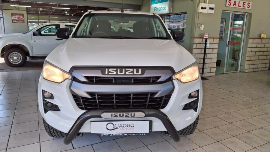 Used 2022 Isuzu D-Max 1.9TD double cab L manual - Quadro Motors Used 2022 Isuzu D-Max 1.9TD double cab L manual - Quadro Motors
