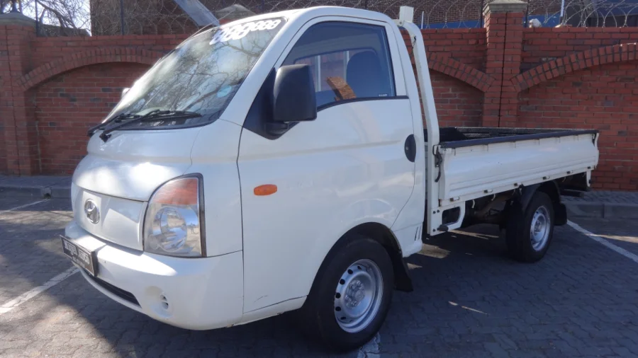 Used Hyundai H-100 Bakkie 2.6D chassis cab - Nigel Auto Centre