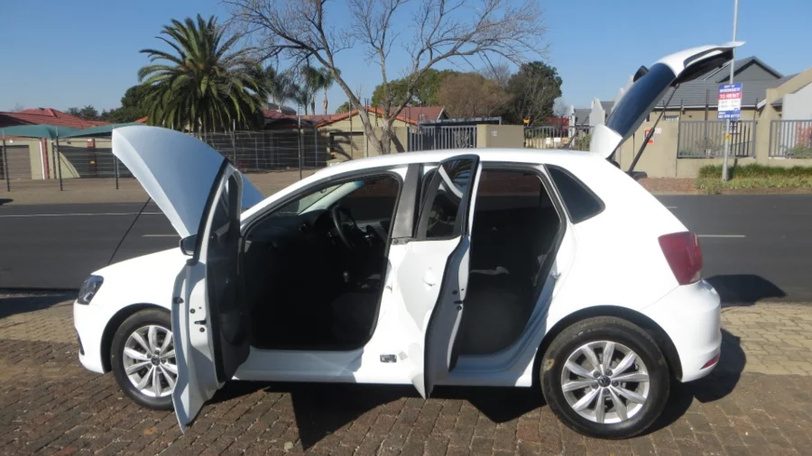 Used  2024 VW Polo Vivo hatch 1.4 Comfortline - Skyview Autos