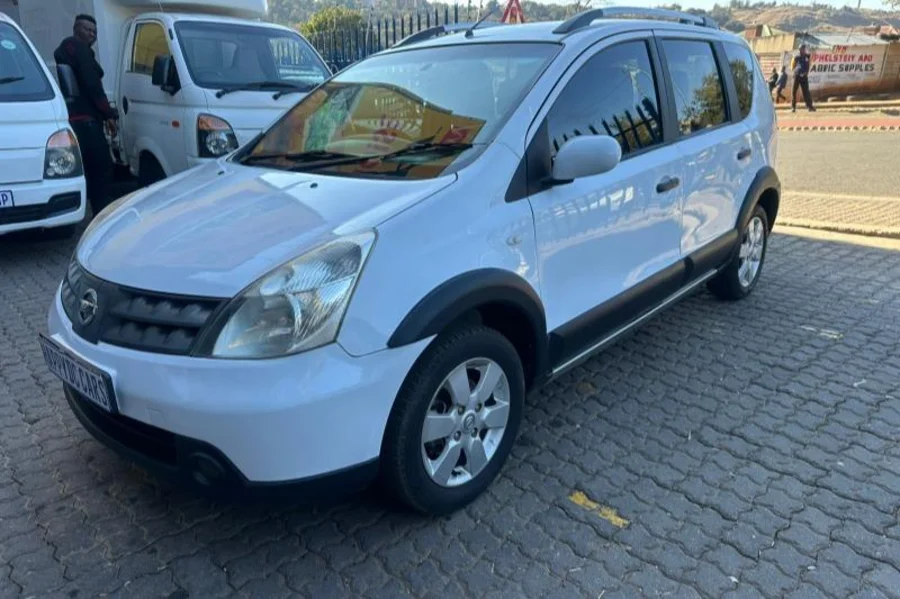 Used  2013 Nissan Livina 1.6 Acenta - Happy DC Motors