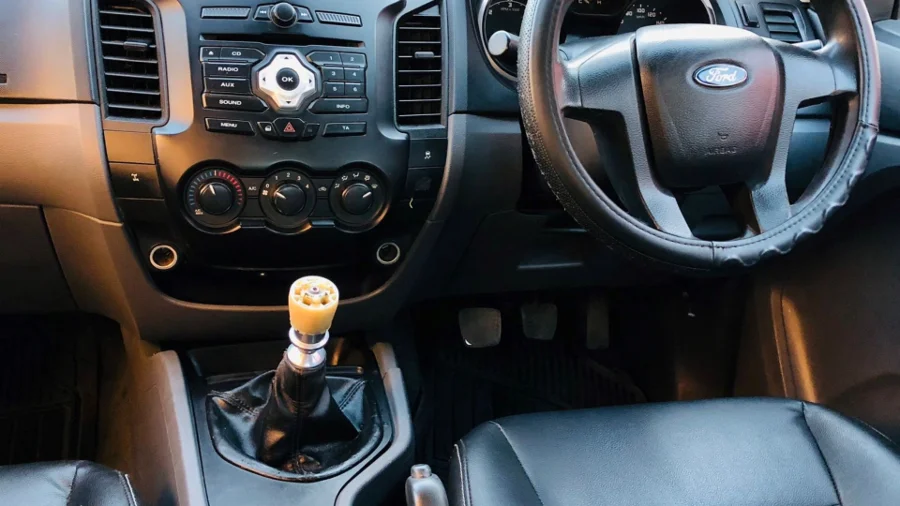 Used  2013 Ford Ranger 2.2TDCi double cab Hi-Rider XL Sport - SG Cars