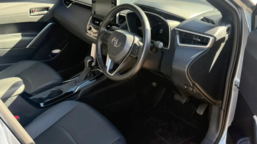 Used 2023 Toyota Corolla Cross 1.8 Hybrid XR - Halfway Toyota Honeydew Used 2023 Toyota Corolla Cross 1.8 Hybrid XR - Halfway Toyota Honeydew