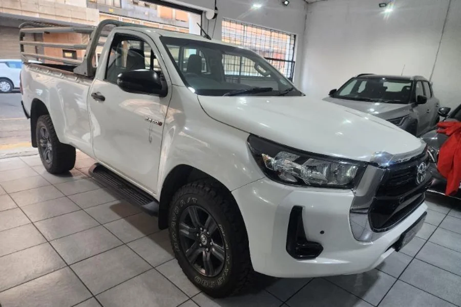 Used 2021 Toyota Hilux 2.4GD single cab S (aircon) - GAPP Motors Used 2021 Toyota Hilux 2.4GD single cab S (aircon) - GAPP Motors