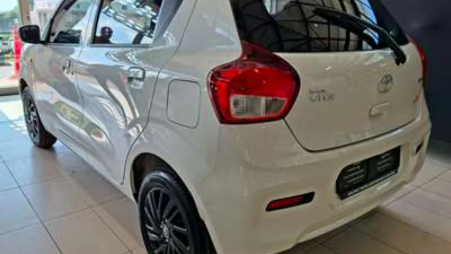 New 2025 Toyota Vitz 1.0 XR manual - Halfway Toyota Honeydew New 2025 Toyota Vitz 1.0 XR manual - Halfway Toyota Honeydew