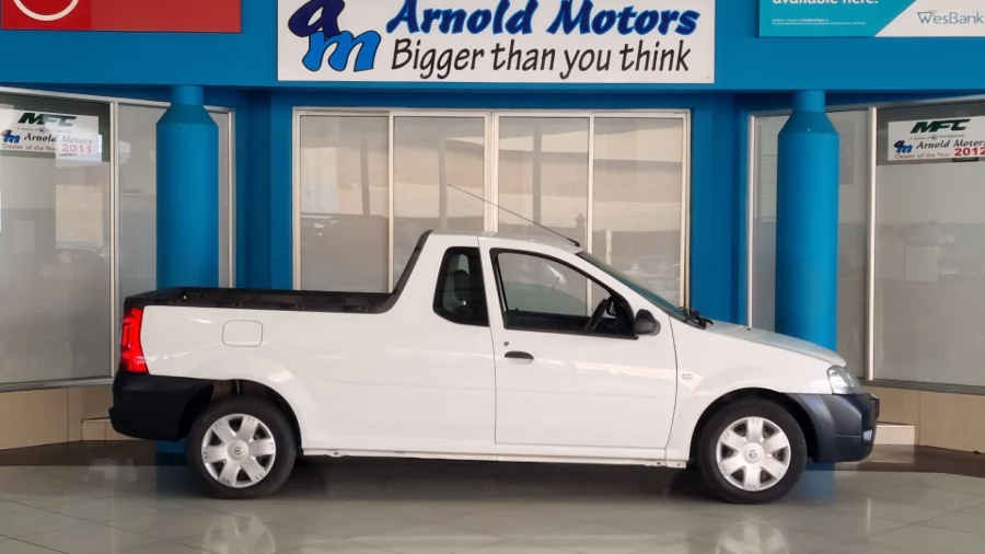 Used  2022 Nissan NP200 1.6i Stealth - Arnold Motors CC