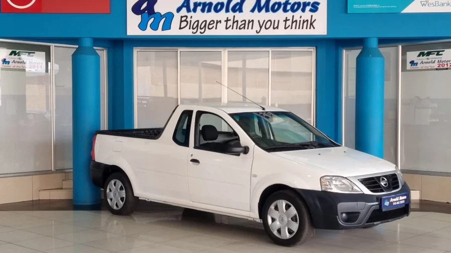 Used  2022 Nissan NP200 1.6i Stealth - Arnold Motors CC