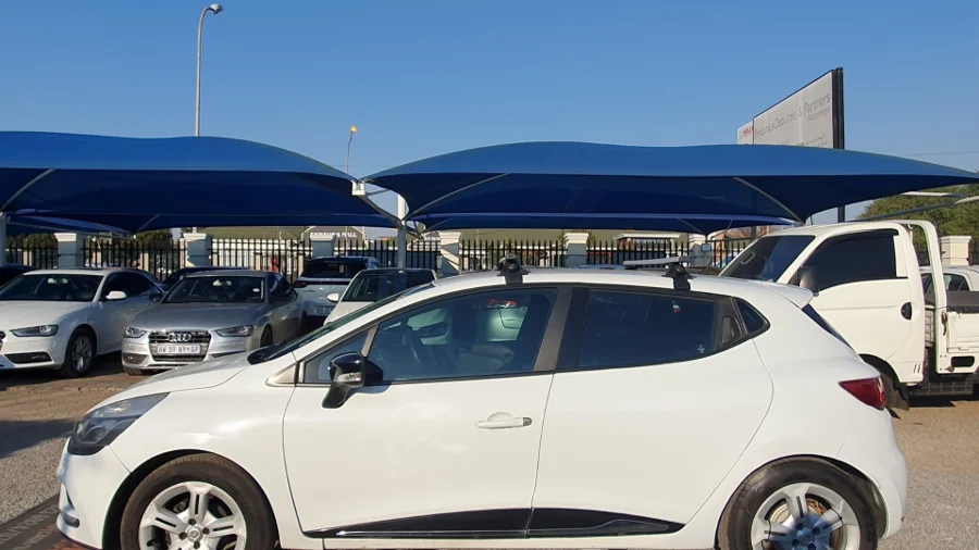 Used 2018 Renault Clio 1.6 Dynamique 5-door - Nolly Motors Used 2018 Renault Clio 1.6 Dynamique 5-door - Nolly Motors
