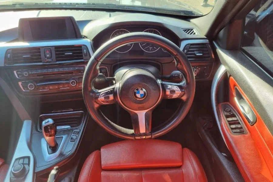 Used 2014 BMW 3 Series 320i - Carbase Auto