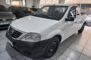 Used  2017 Nissan NP200 1.6i