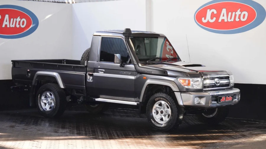 Used  2023 Toyota Land Cruiser 79 4.5D-4D V8 single cab LX - JC Auto