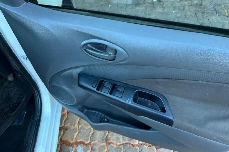 Used  2015 Toyota Etios sedan 1.5 Sprint - Happy DC Motors