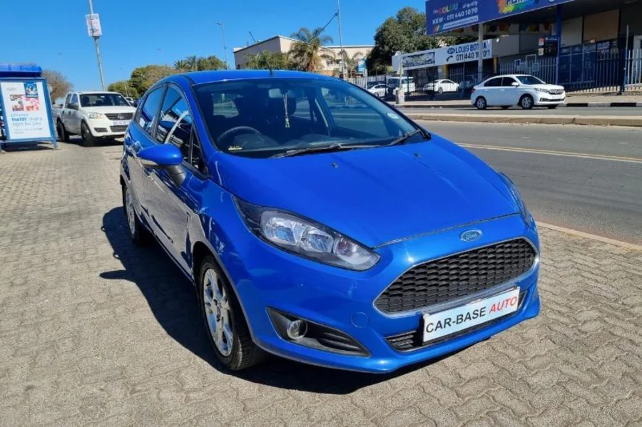 Used 2014 Ford Fiesta Fiesta - Carbase Auto Used 2014 Ford Fiesta Fiesta - Carbase Auto
