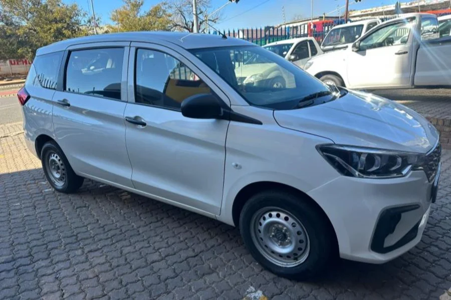 Used  2024 Suzuki Ertiga 1.5 GA - Happy DC Motors