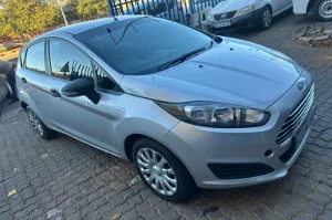 Used  2017 Ford Fiesta 5-door 1.0T Trend auto