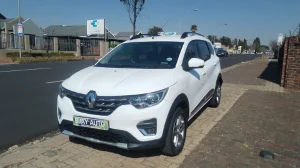 Used 2021 Renault Triber 1.0 Intens auto