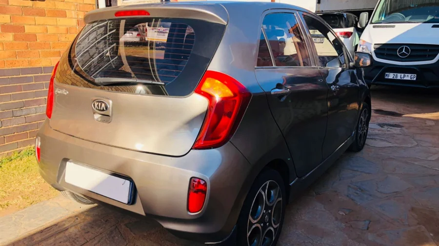 Used 2013 Kia Picanto 1.2 EX manual - SG Cars Used 2013 Kia Picanto 1.2 EX manual - SG Cars