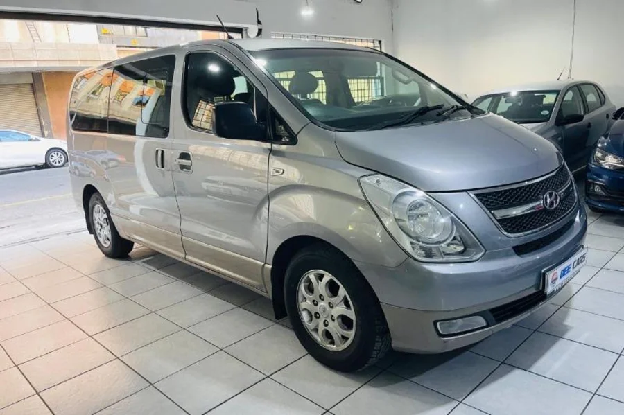 Used 2010 Hyundai H-1 2.5VGTi bus GLS - Dee Cars Used 2010 Hyundai H-1 2.5VGTi bus GLS - Dee Cars