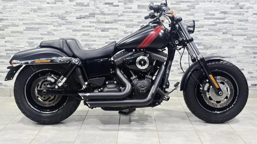 2017 Harley Davidson Dyna Fat Bob - JMD Motorcycles 2017 Harley Davidson Dyna Fat Bob - JMD Motorcycles