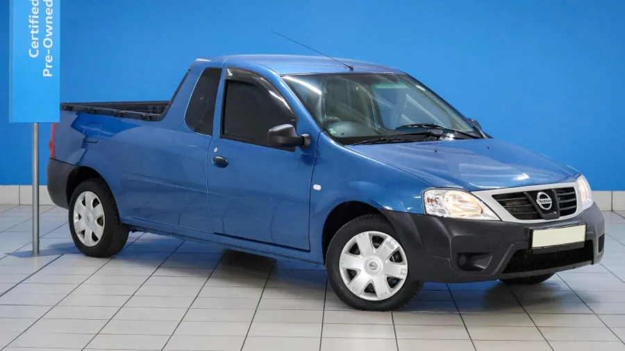 Used  2024 Nissan NP200 1.6i Stealth - McCarthy VW Menlyn