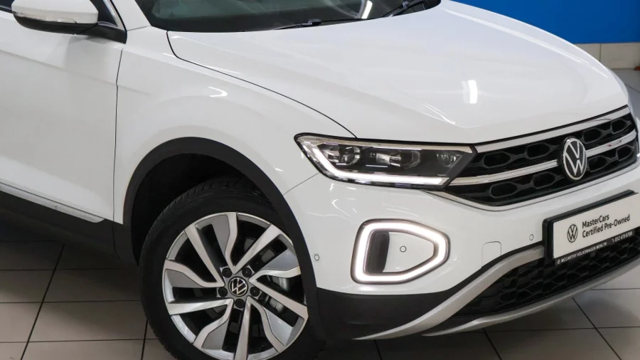 Demo 2025 VW T-Roc 1.4TSI 110kW Design - McCarthy VW Menlyn Demo 2025 VW T-Roc 1.4TSI 110kW Design - McCarthy VW Menlyn