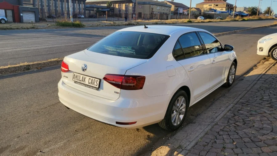 Used 2018 VW Jetta 2.0 Trendline - Amulak Cars Used 2018 VW Jetta 2.0 Trendline - Amulak Cars