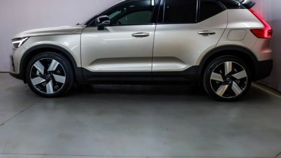 Used 2023 Volvo XC40 P8 Recharge Twin AWD - Cherry Mahindra West Rand Used 2023 Volvo XC40 P8 Recharge Twin AWD - Cherry Mahindra West Rand