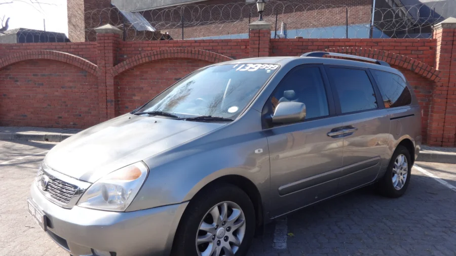 Used 2010 Kia Sedona 2.9CRDi EX automatic - Nigel Auto Centre Used 2010 Kia Sedona 2.9CRDi EX automatic - Nigel Auto Centre