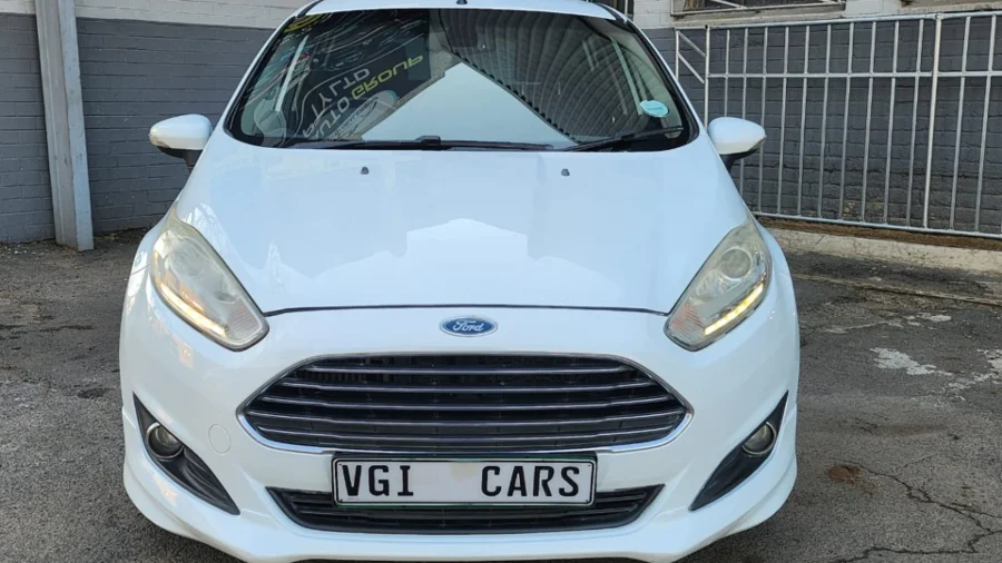 Used 2013 Ford Fiesta 5-door 1.0T Titanium - Venture Giant Investment