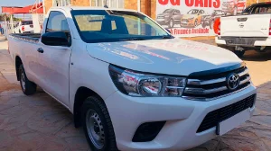 Used  2020 Toyota Hilux 2.0 single cab S (aircon)