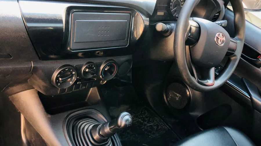 Used  2020 Toyota Hilux 2.0 single cab S (aircon) - SG Cars