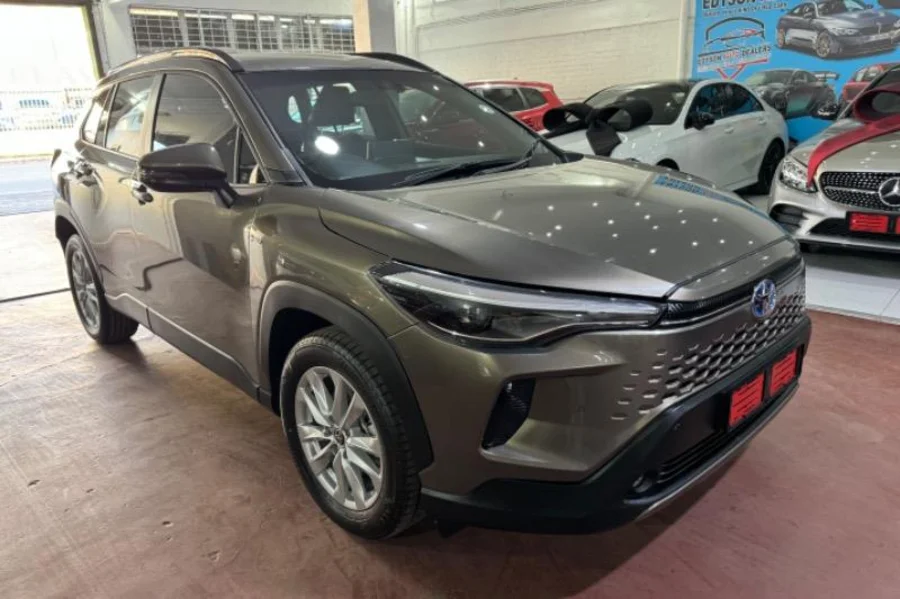Used 2025 Toyota Corolla Cross 1.8 Hybrid XS - Marshalltown Auto Ridez Used 2025 Toyota Corolla Cross 1.8 Hybrid XS - Marshalltown Auto Ridez